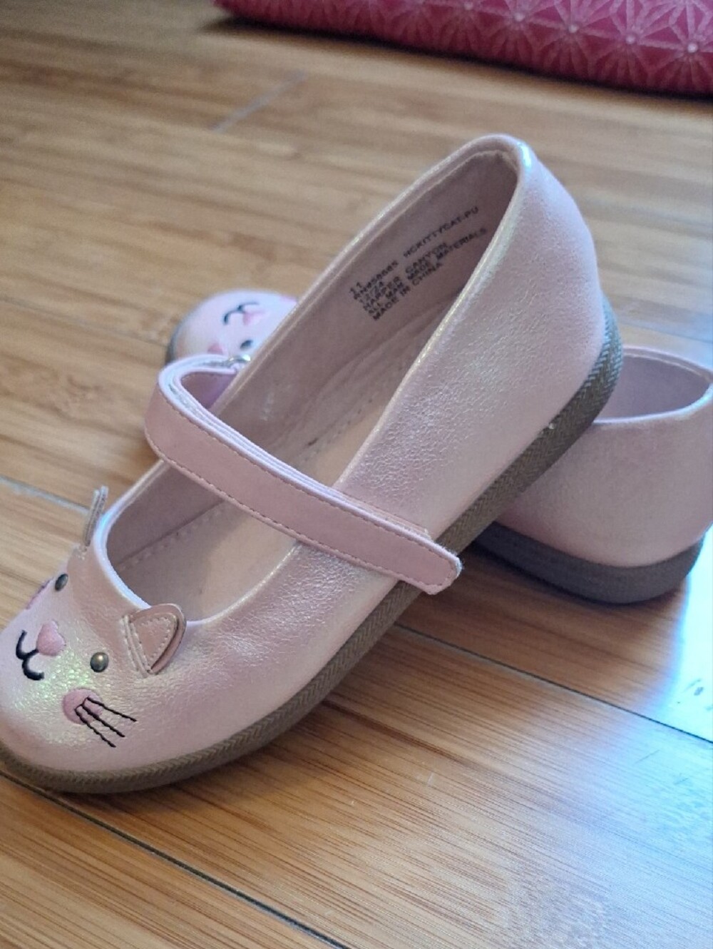 Harper Canyon Shimmery Pink Cat Mary Janes - Picture 3 of 7